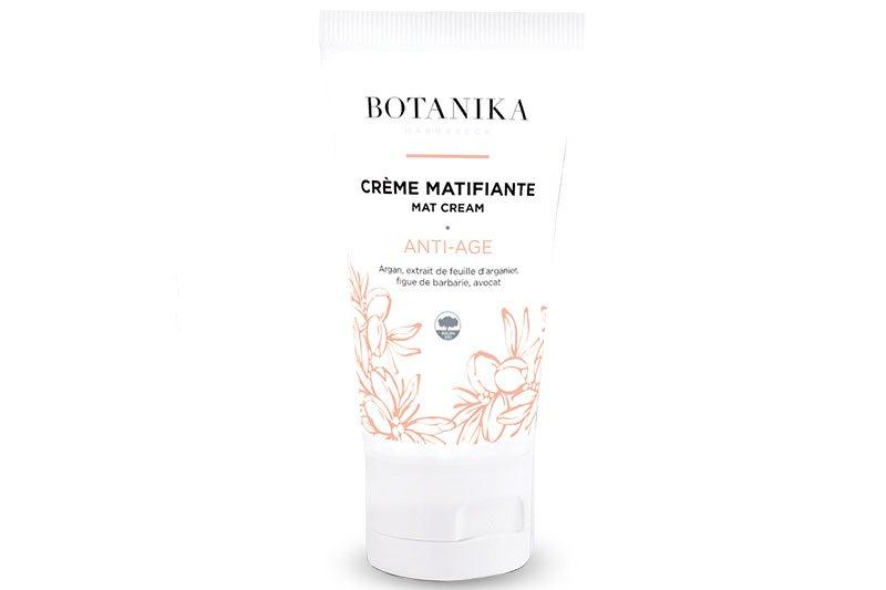 Sérum et crème anti âge à l’huile d’argan cosmétique pour traiter le vieillissement de la peau