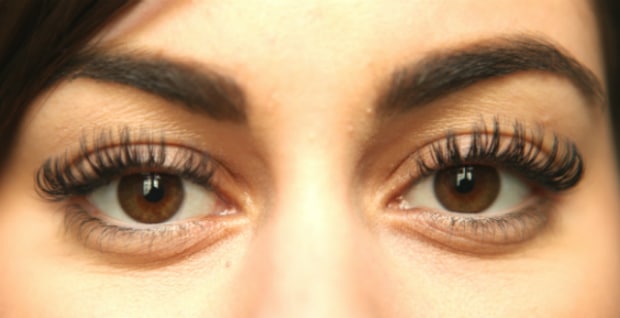 J’ai testé les extensions de cils : mon retour d’expérience